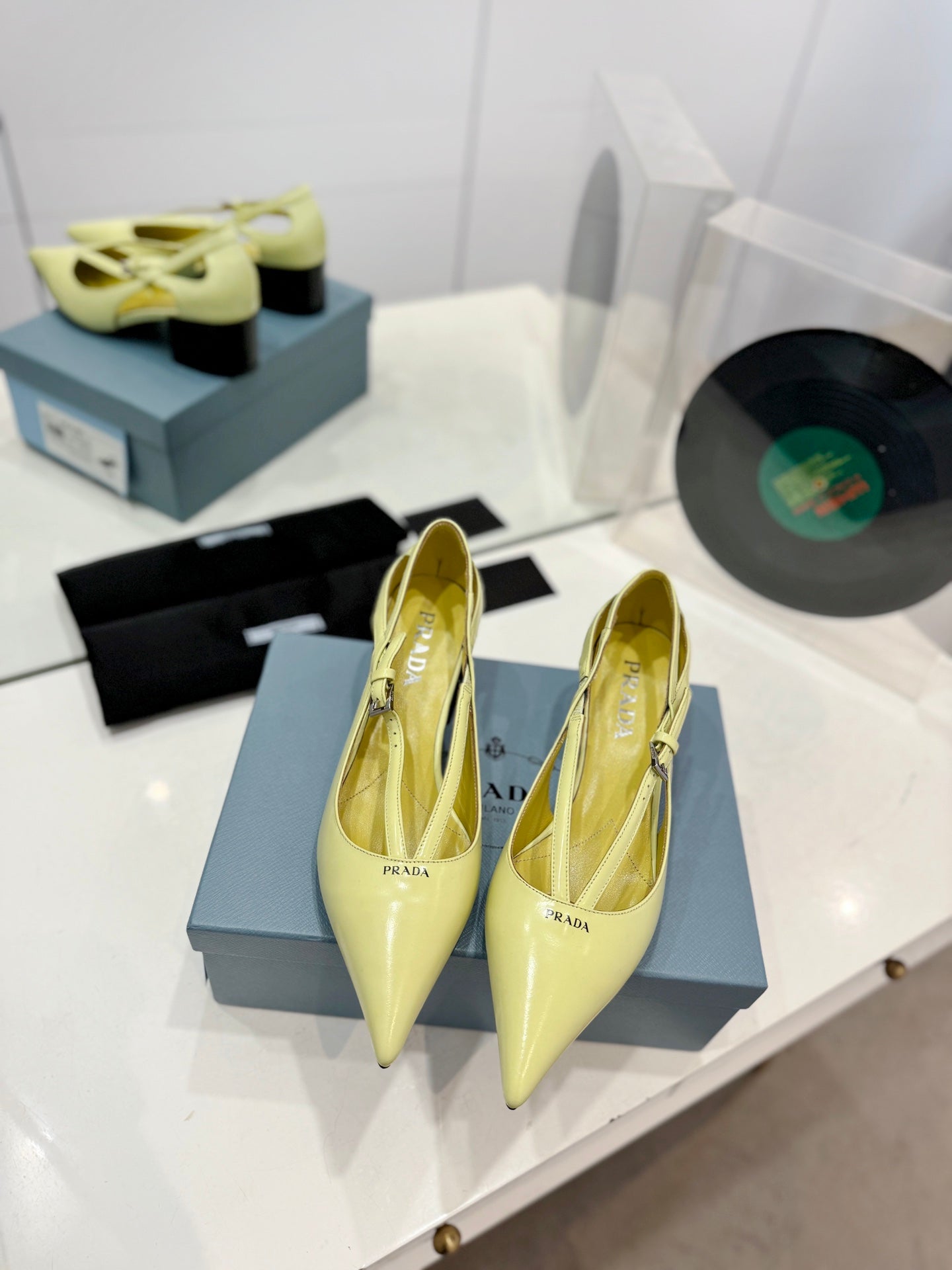 PRADA Pumps 50 Square Sole Vanilla Patent Leather
