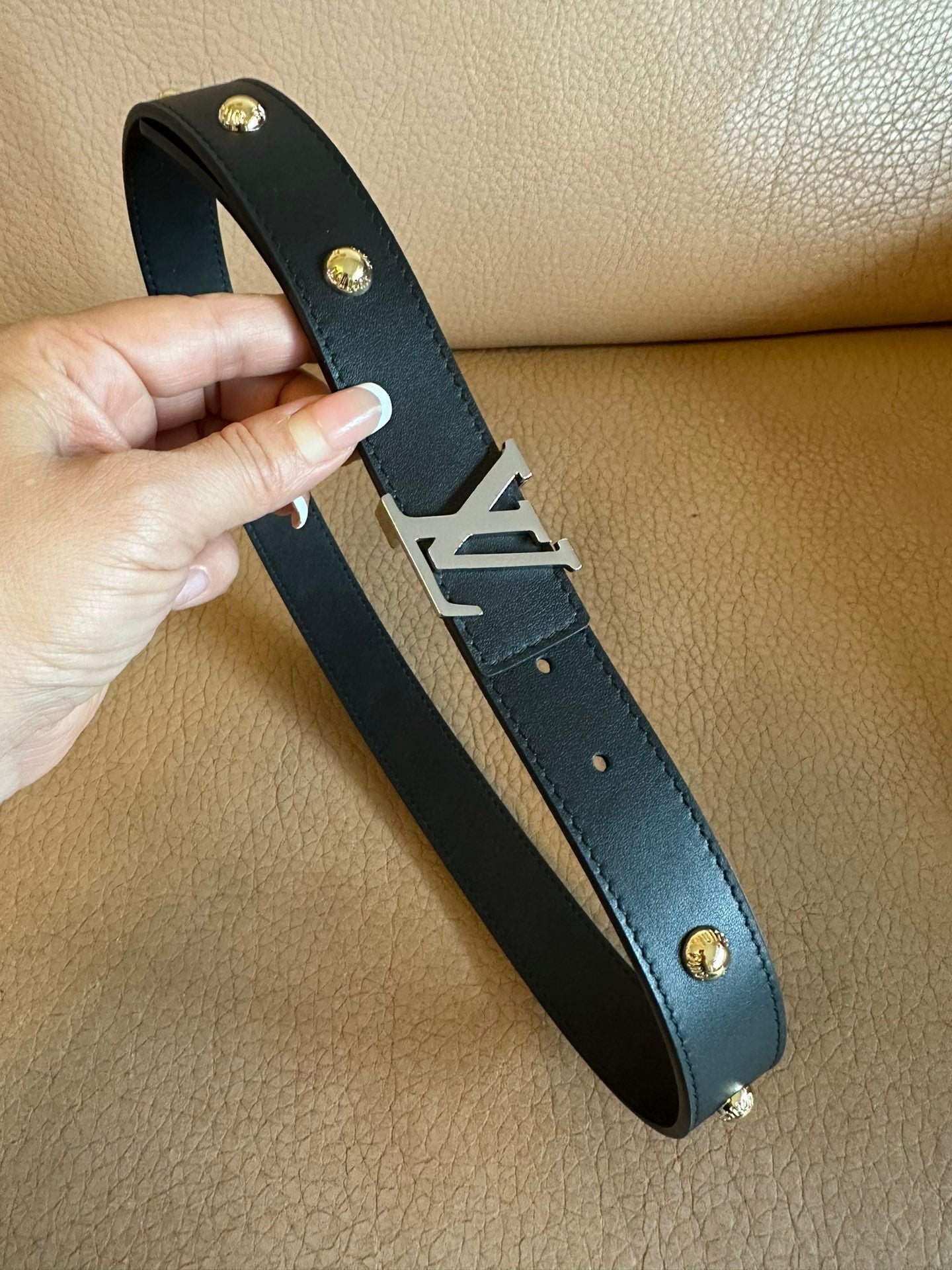 Louis Vuitton Initiales Studs 30mm Reversible Belt Silver Buckle Black Leather