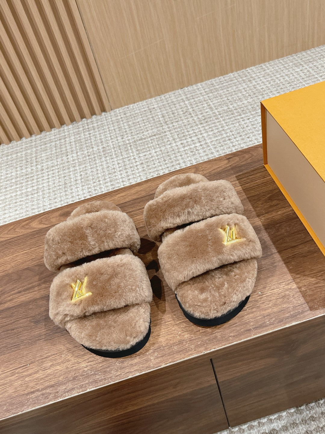 Louis Vuitton Sunset Flat Comfort Mule Milky Brown Wool
