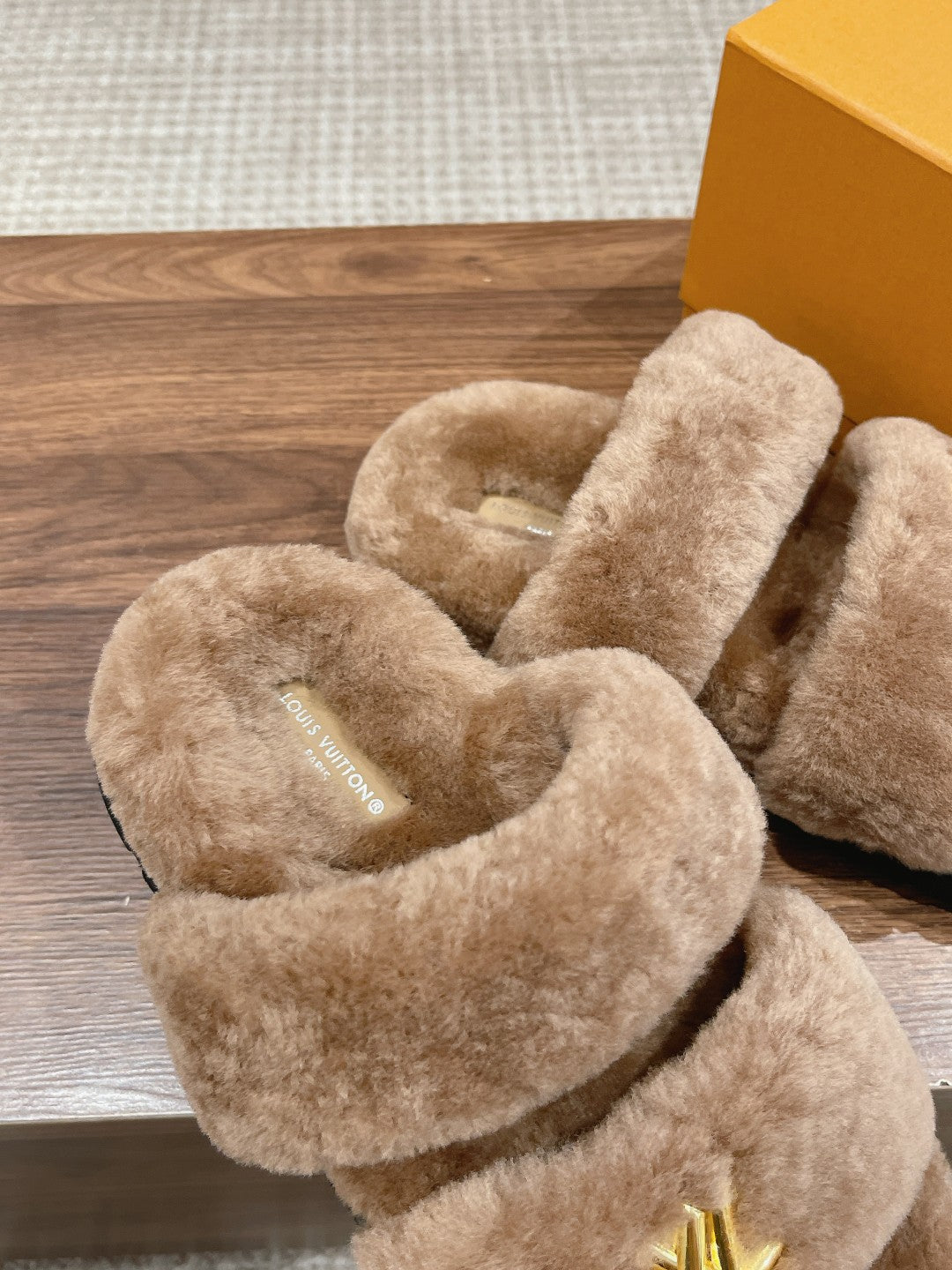 Louis Vuitton Sunset Flat Comfort Mule Milky Brown Wool