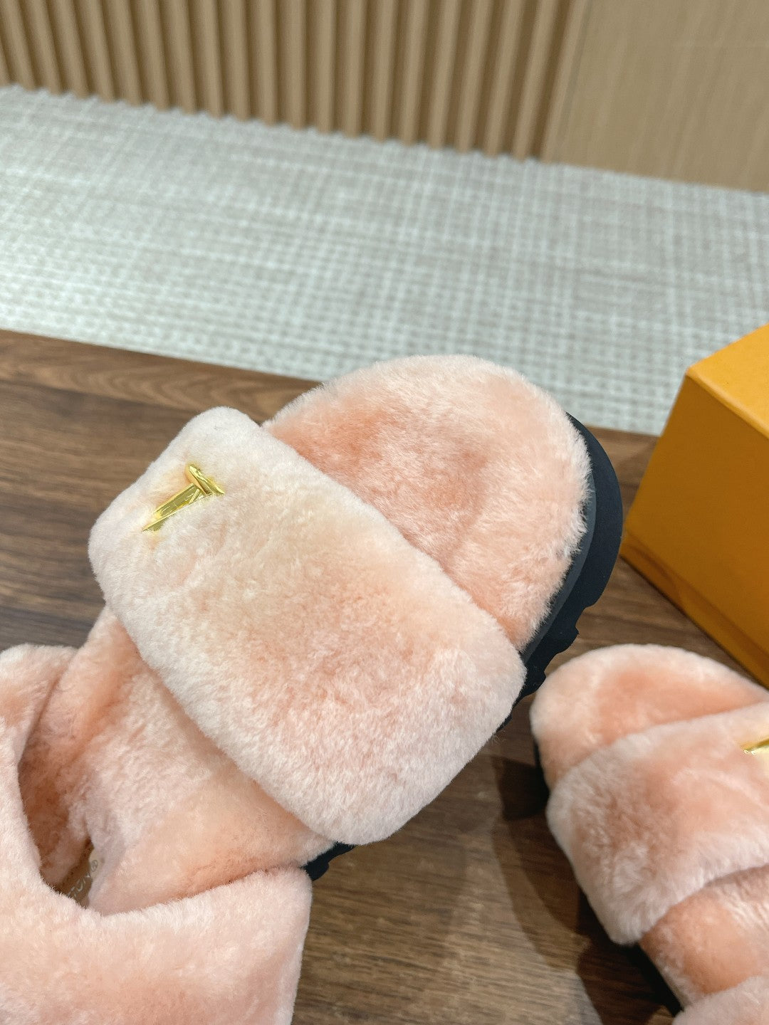 Louis Vuitton Sunset Flat Comfort Mule Pink Wool