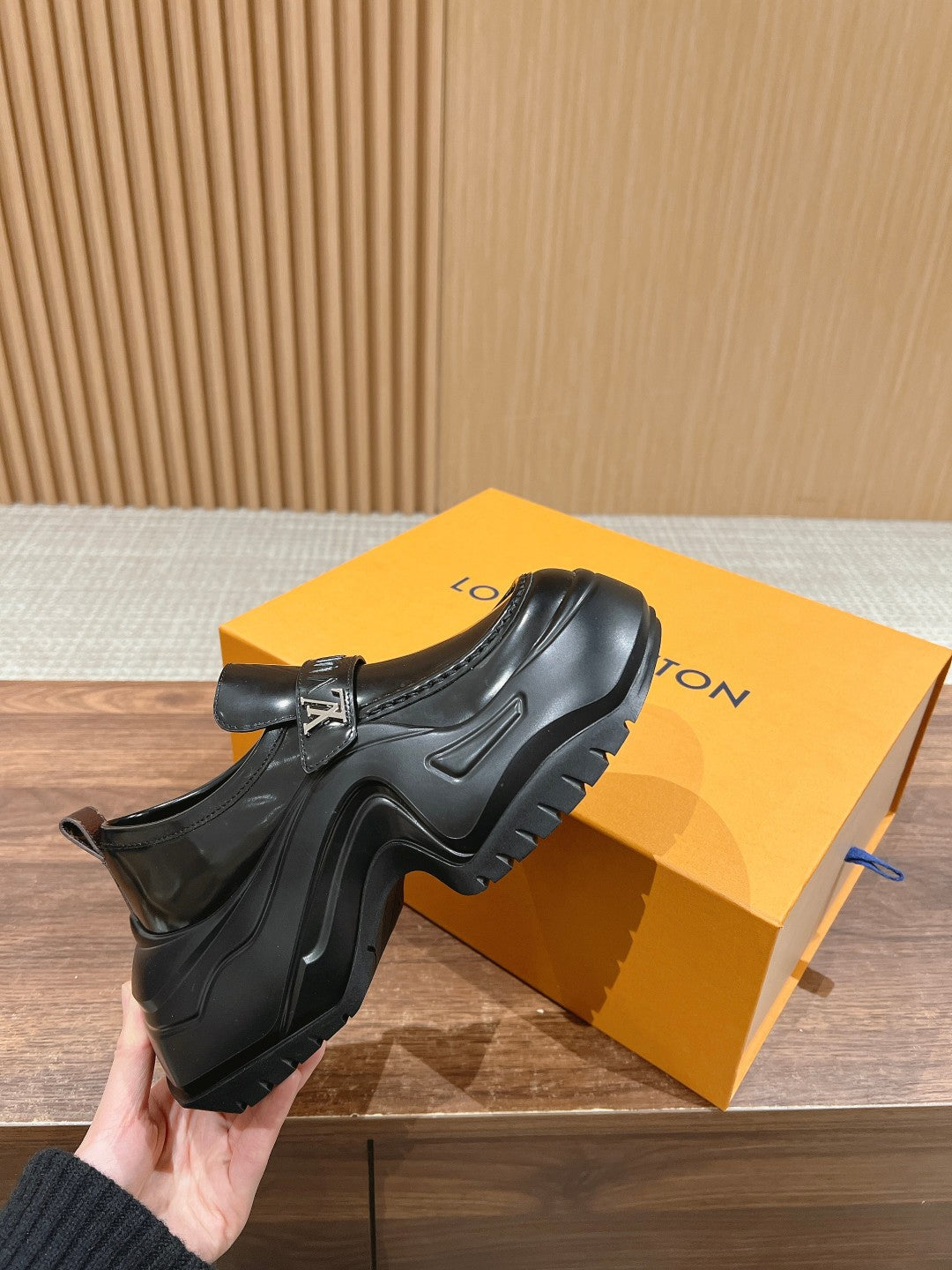 Louis Vuitton Archlight 2.0 Platform Loafer 60mm Glossy Black Calfskin
