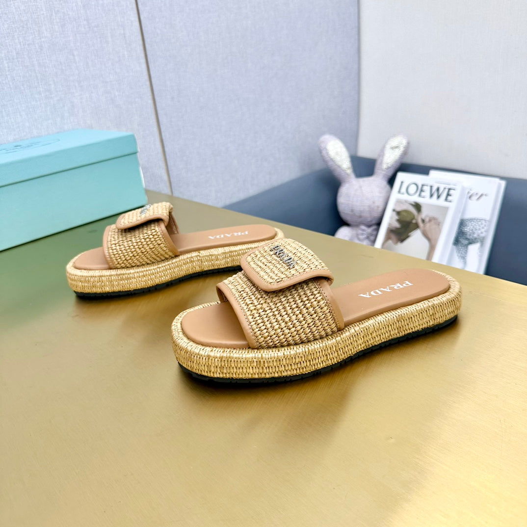 PRADA Crochet Mule 20 Beige