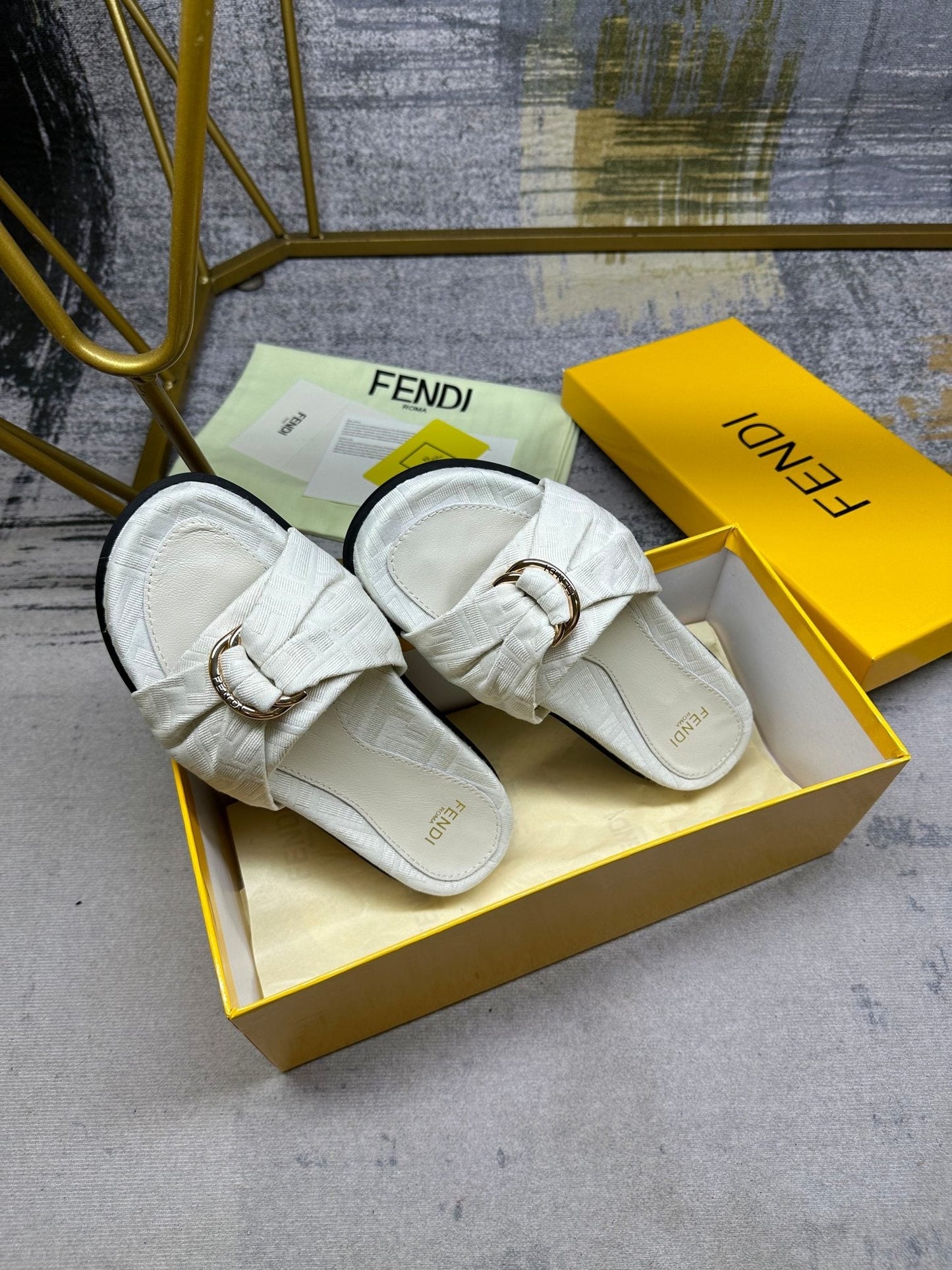 FENDI FF Feel 10 White FF jacquard Slide