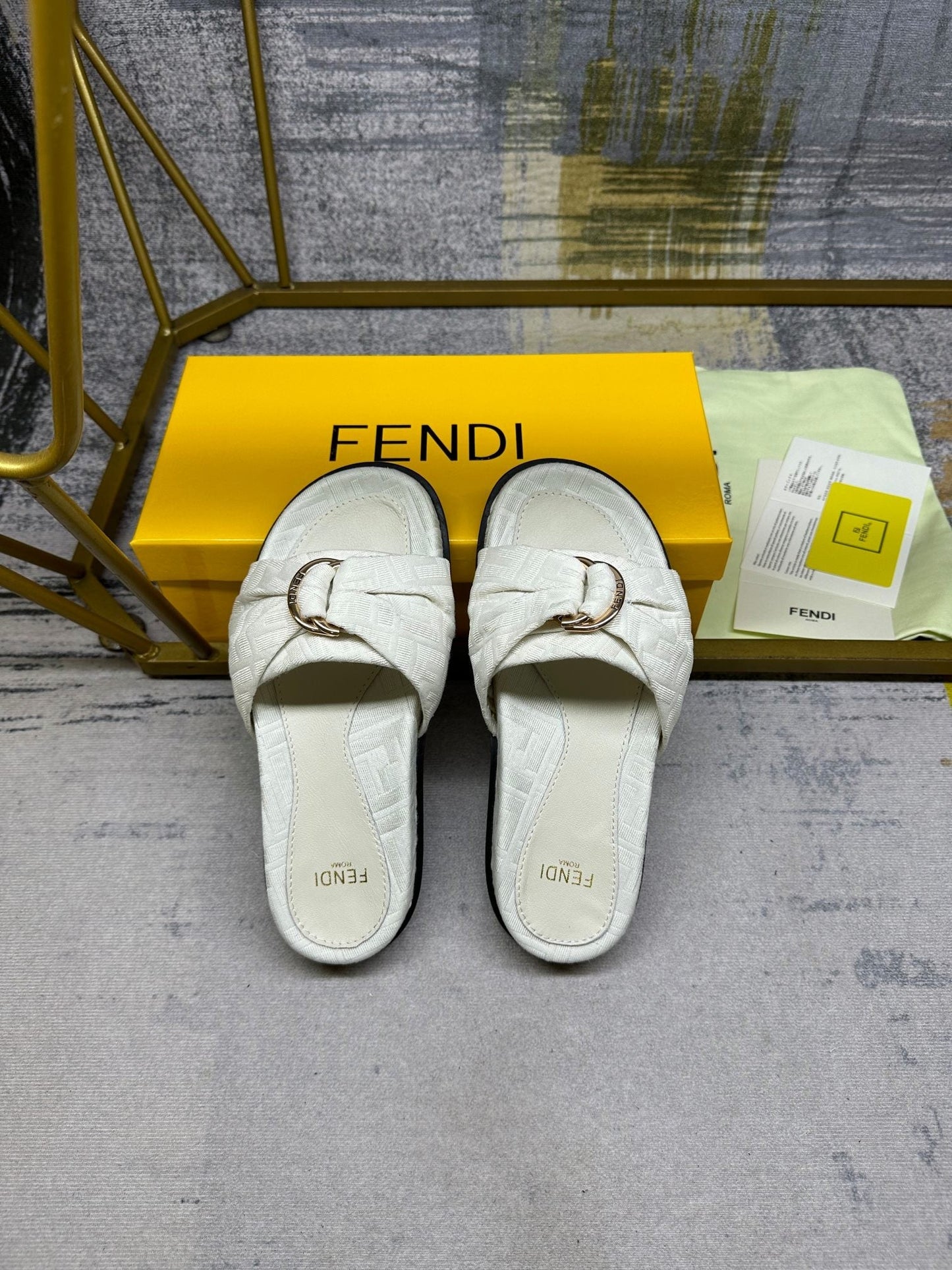 FENDI FF Feel 10 White FF jacquard Slide