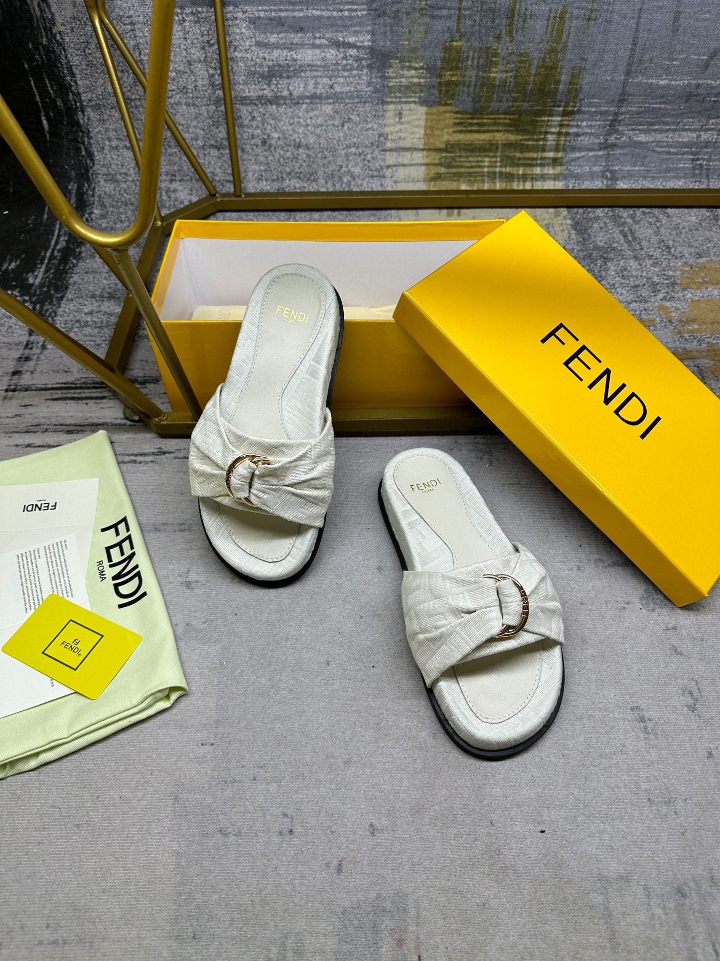 FENDI FF Feel 10 White FF jacquard Slide