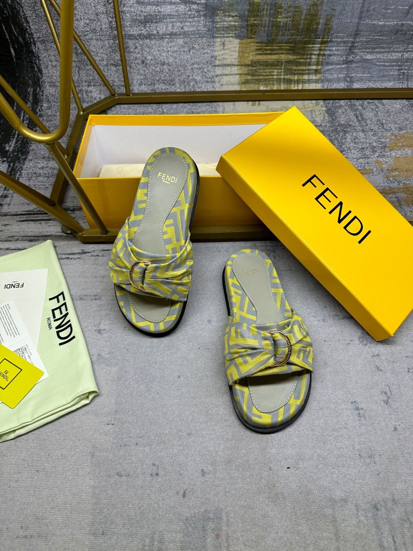 FENDI FF Feel 10 Yellow Grey FF jacquard Slide