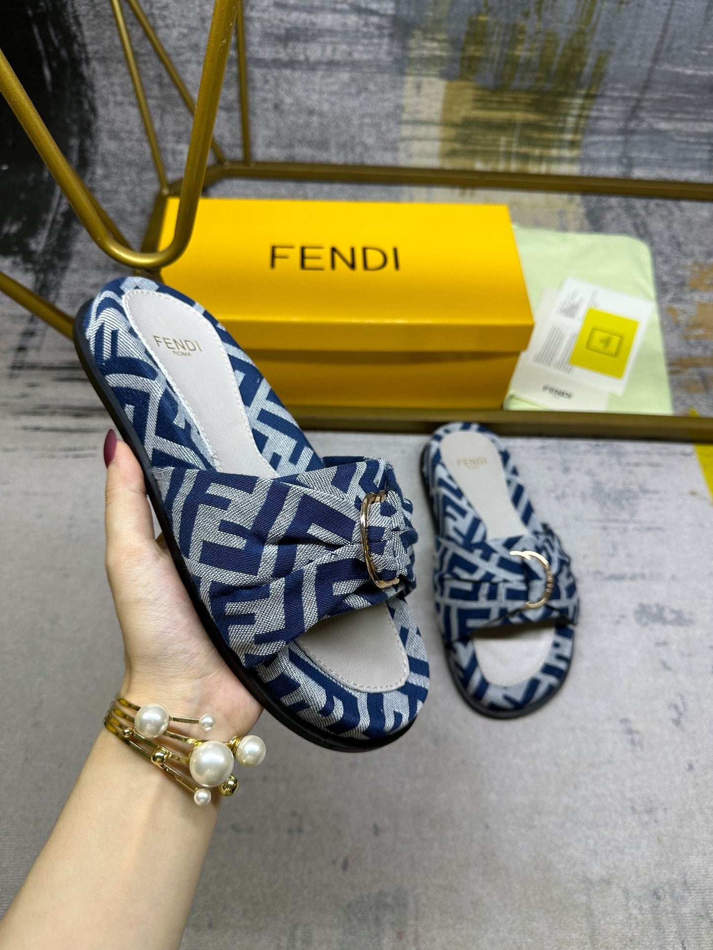 FENDI FF Feel 10 Blue Grey FF jacquard Slide