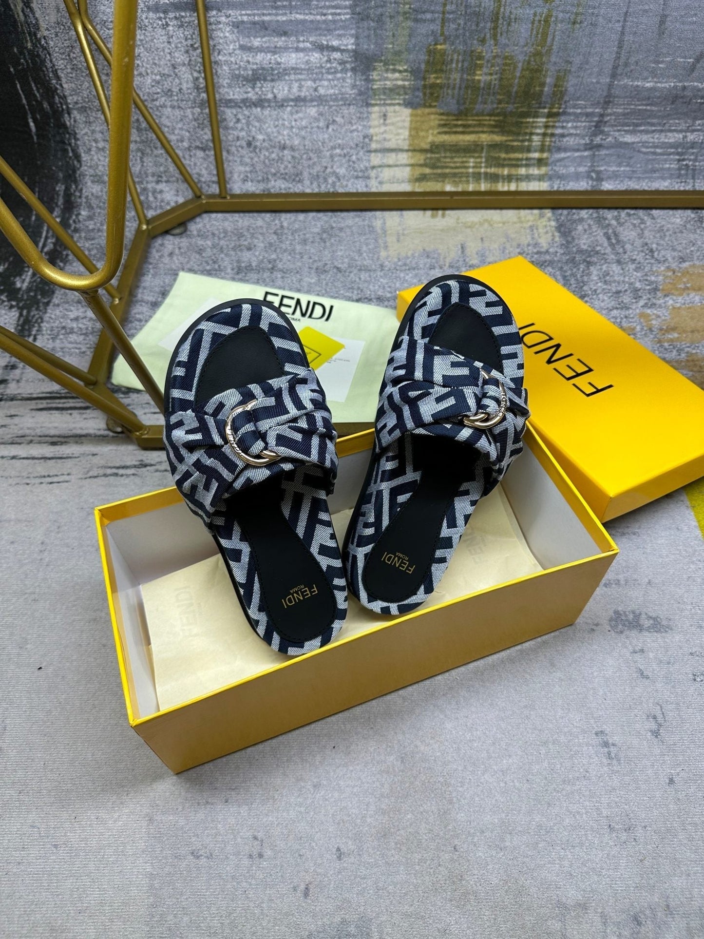 FENDI FF Feel 10 Black Grey FF jacquard Slide