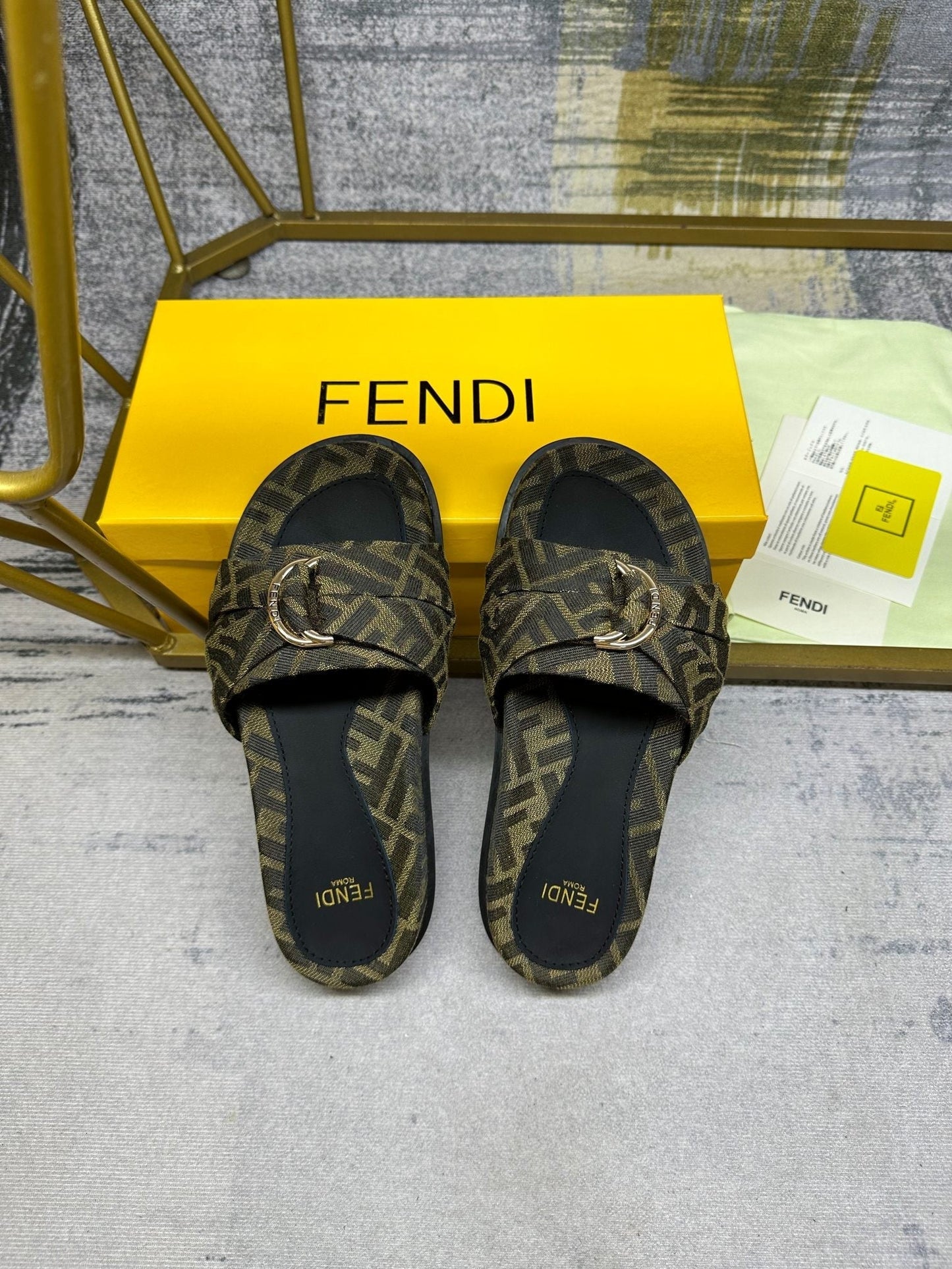 FENDI FF Feel 10 Olive Black FF jacquard Slide