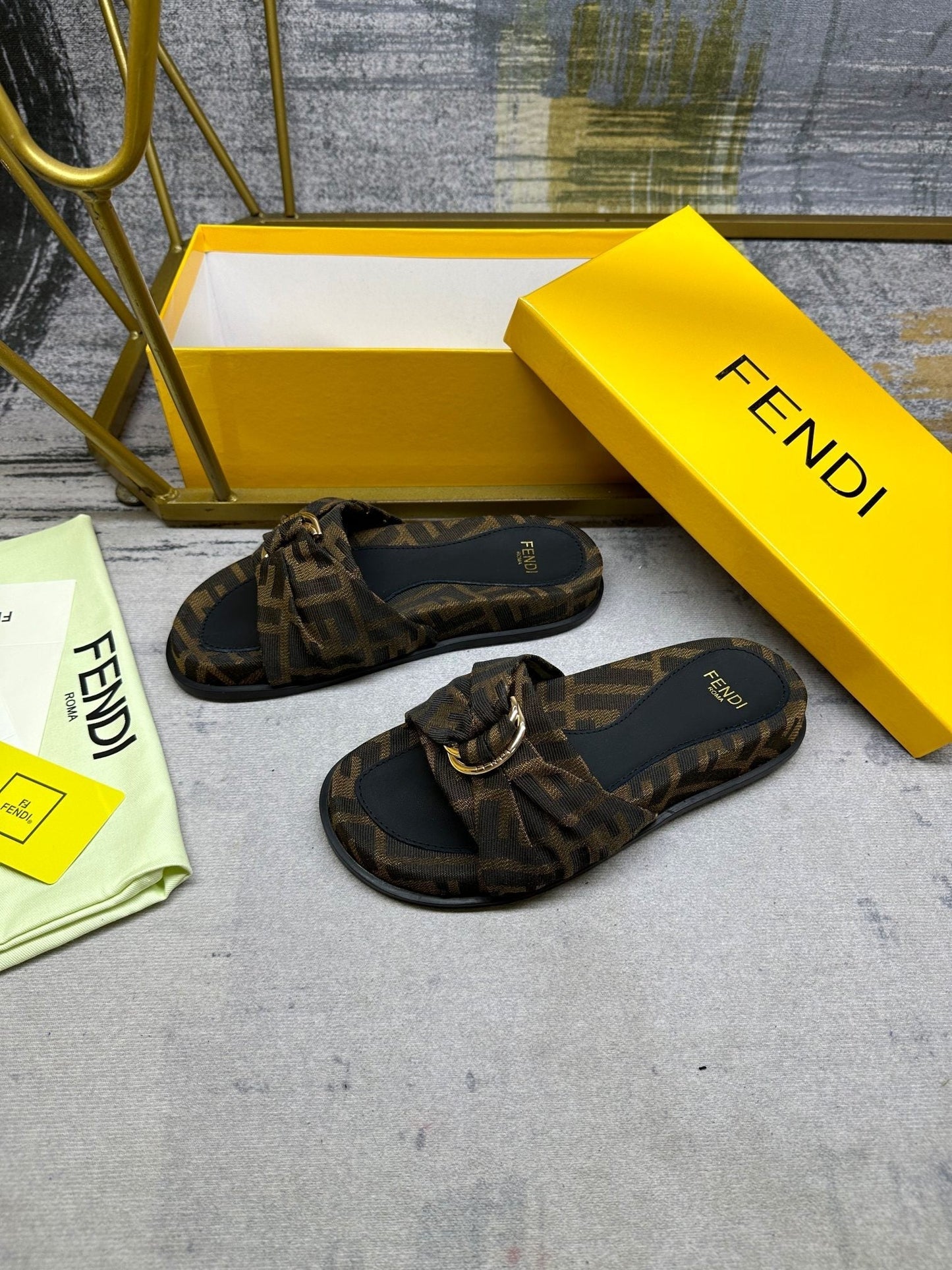 FENDI FF Feel 10 Brown Black FF jacquard Slide