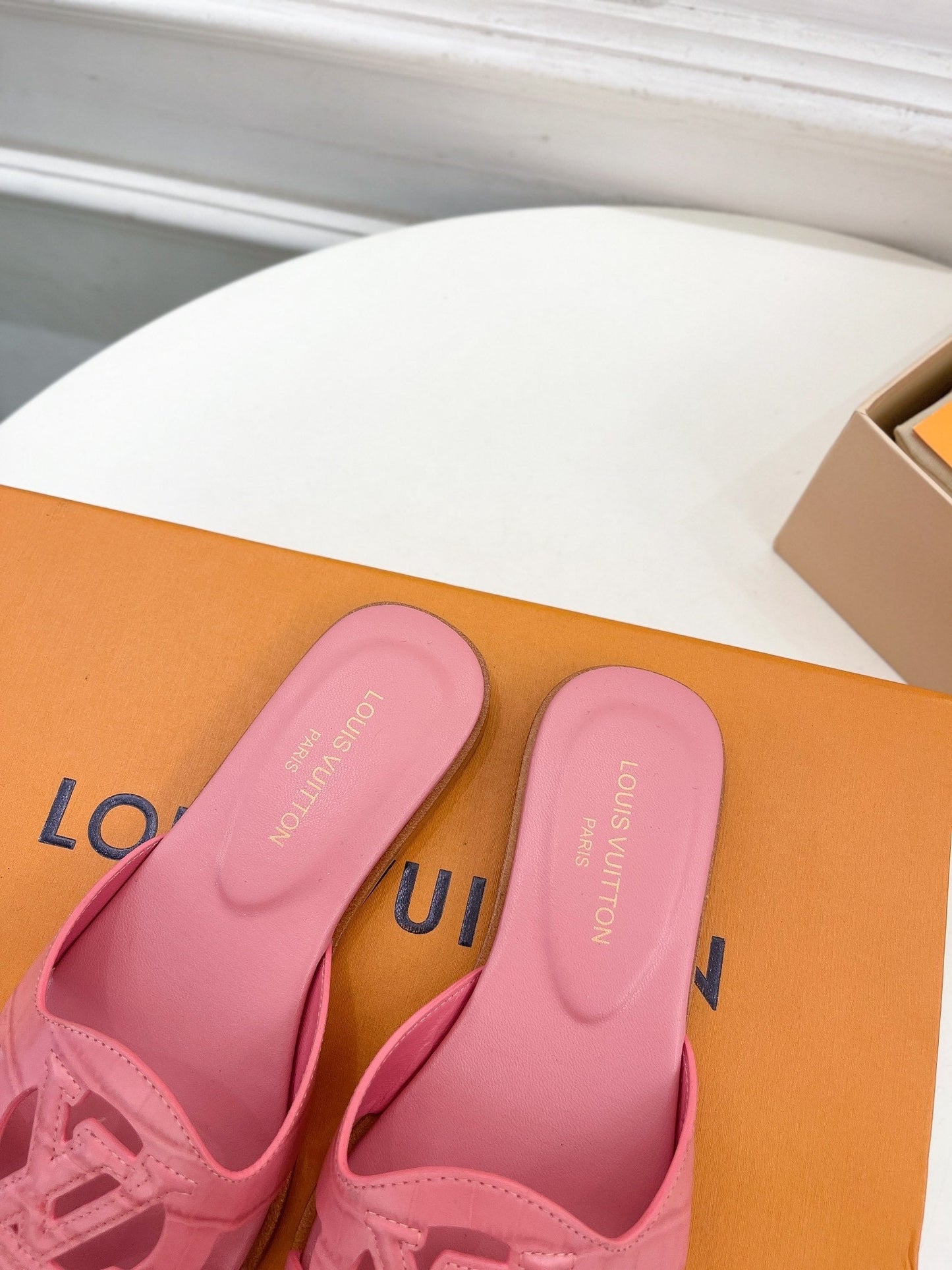 Louis Vuitton isola flat mule pink calfskin
