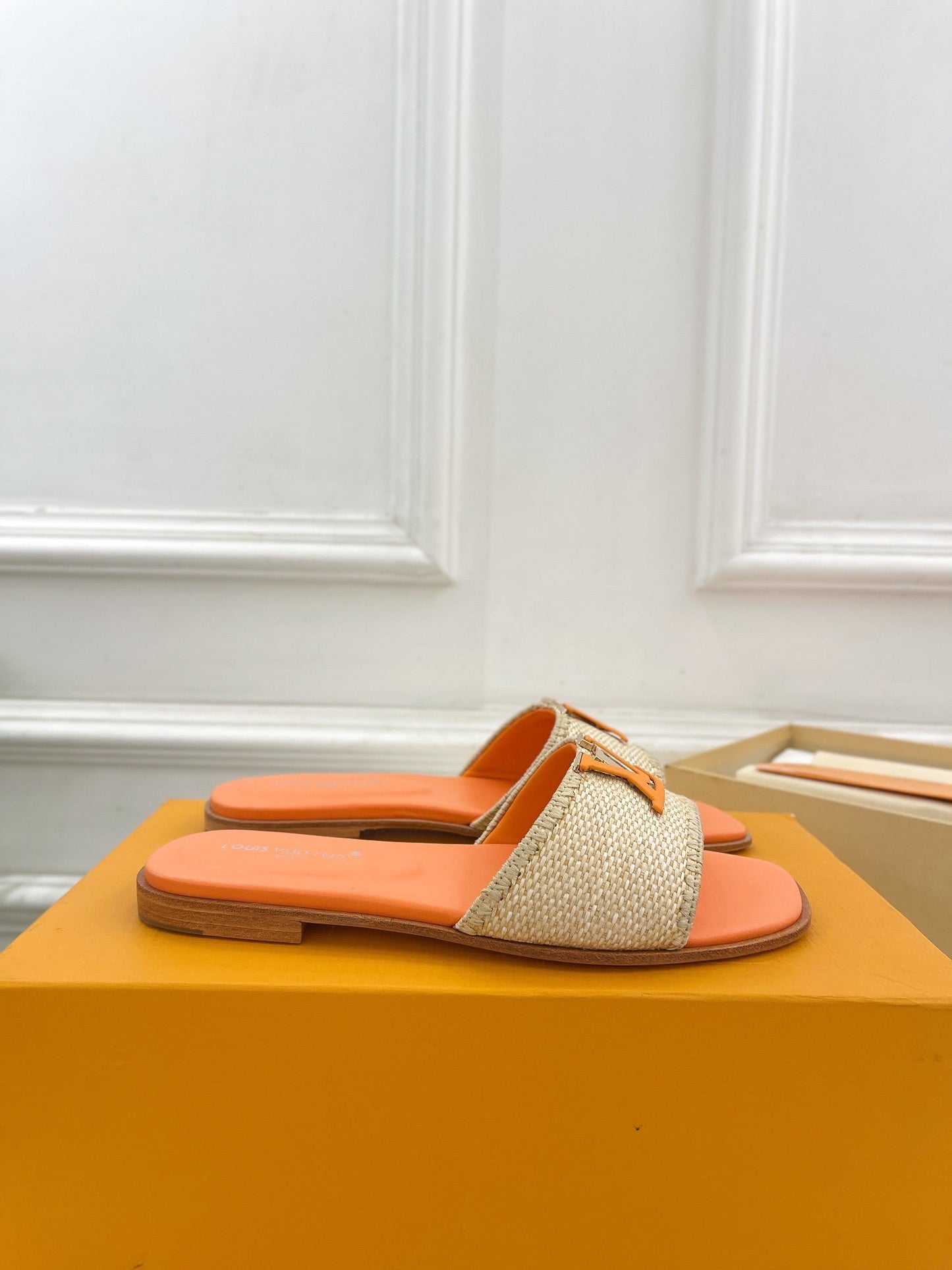 Louis Vuitton capri flat mule beige raffia orange calfskin