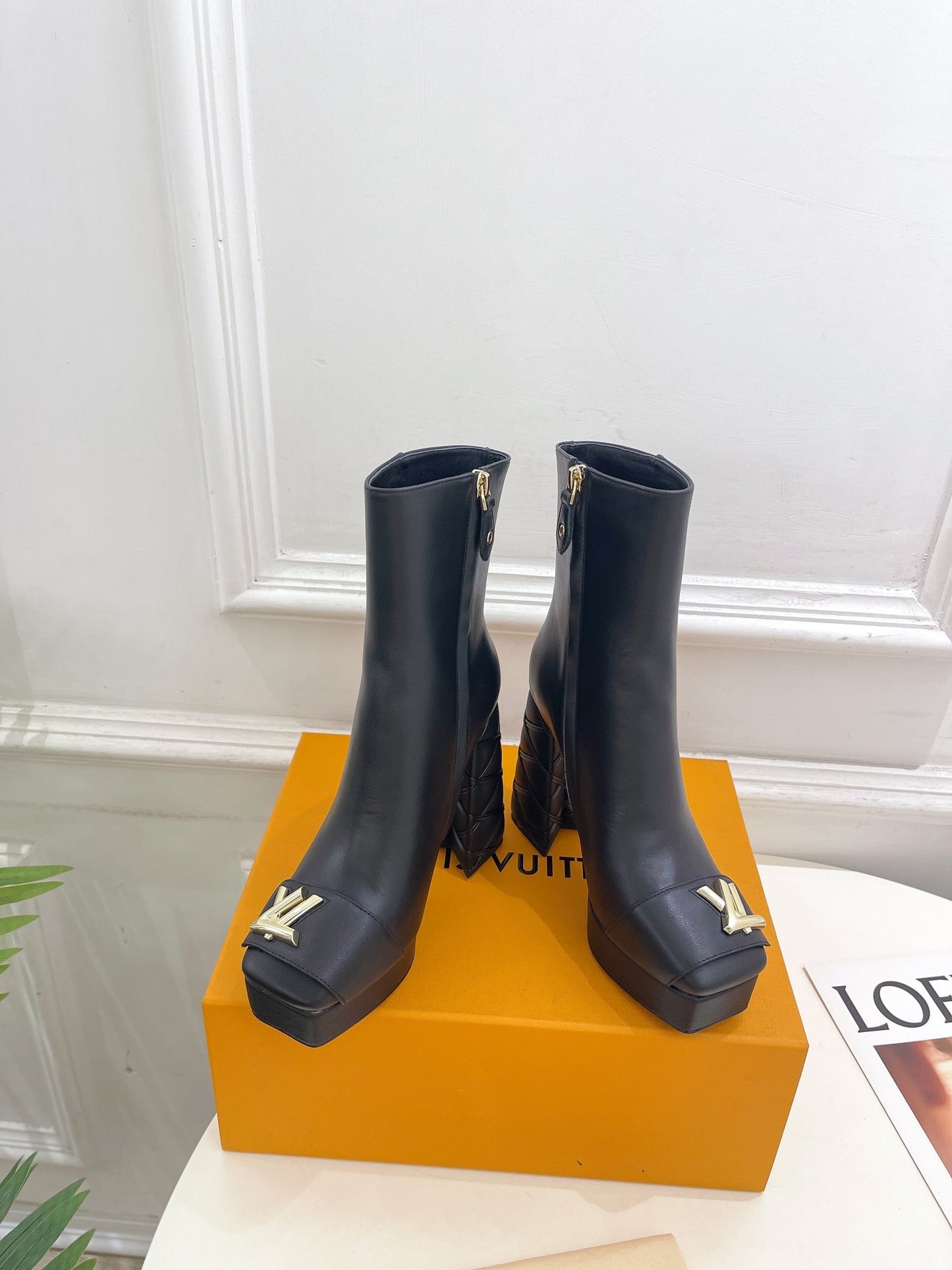 Louis Vuitton Shake Platform Ankle Boot 120mm Plain Black Calfskin