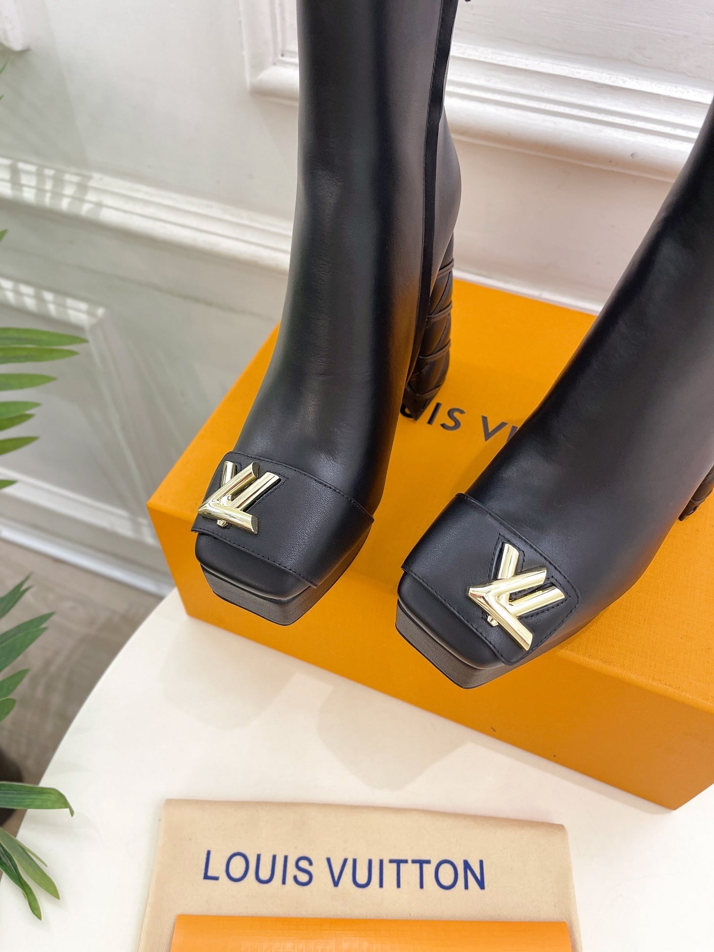 Louis Vuitton Shake Platform Ankle Boot 120mm Plain Black Calfskin