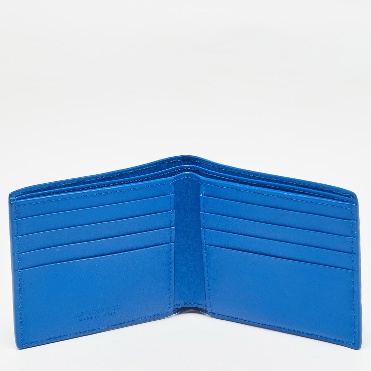BOTTEGA VENETA Blue Intrecciato Leather Bifold Wallet