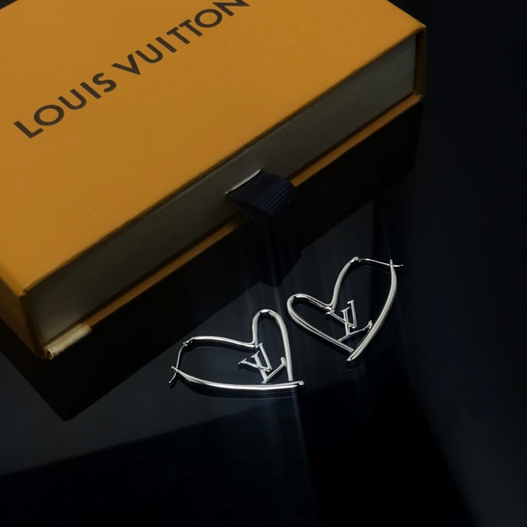 Louis Vuitton LOGO LOVE EARRINGS