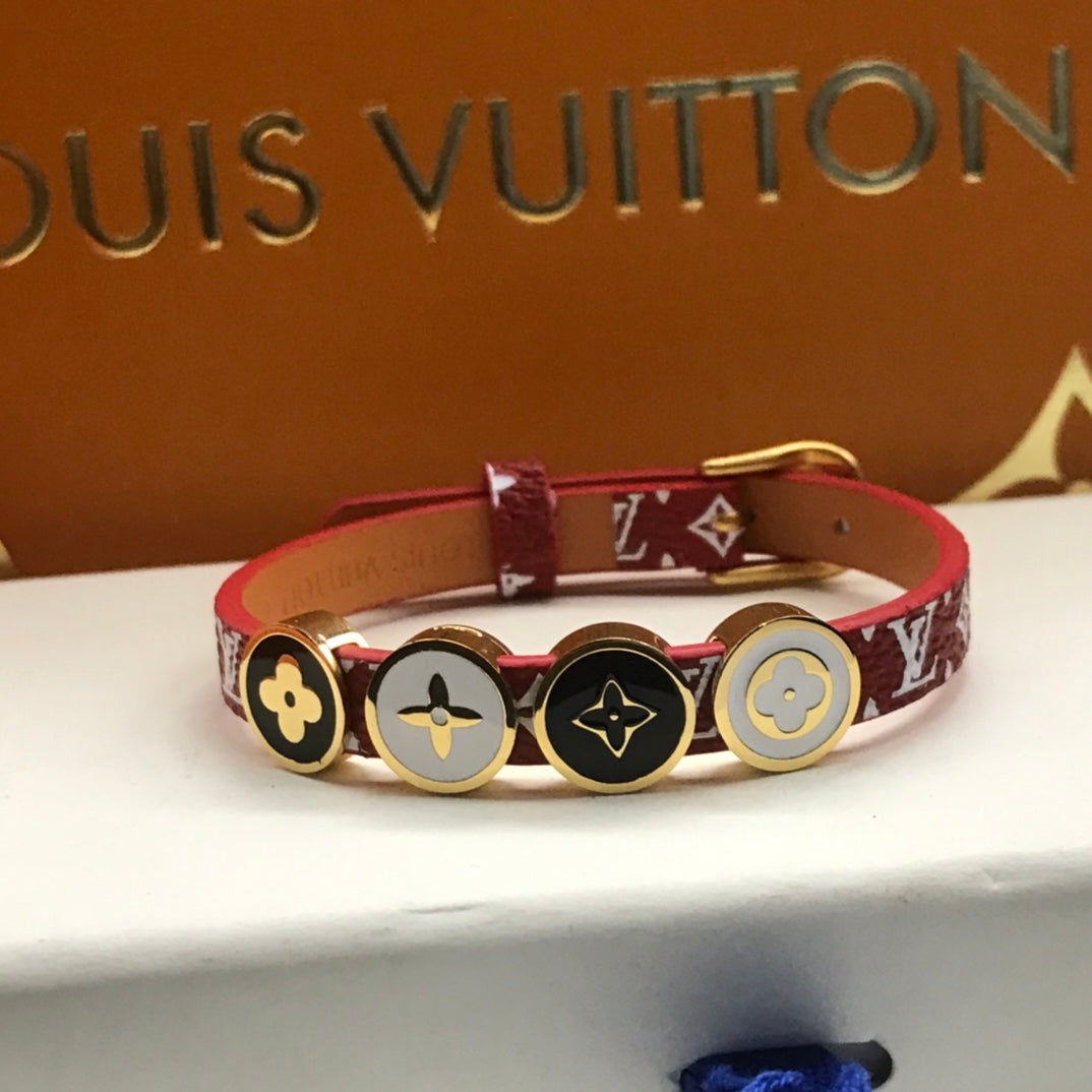 Louis Vuitton LEATHER ROPE 4 MOTIFS GOLD BRACELET