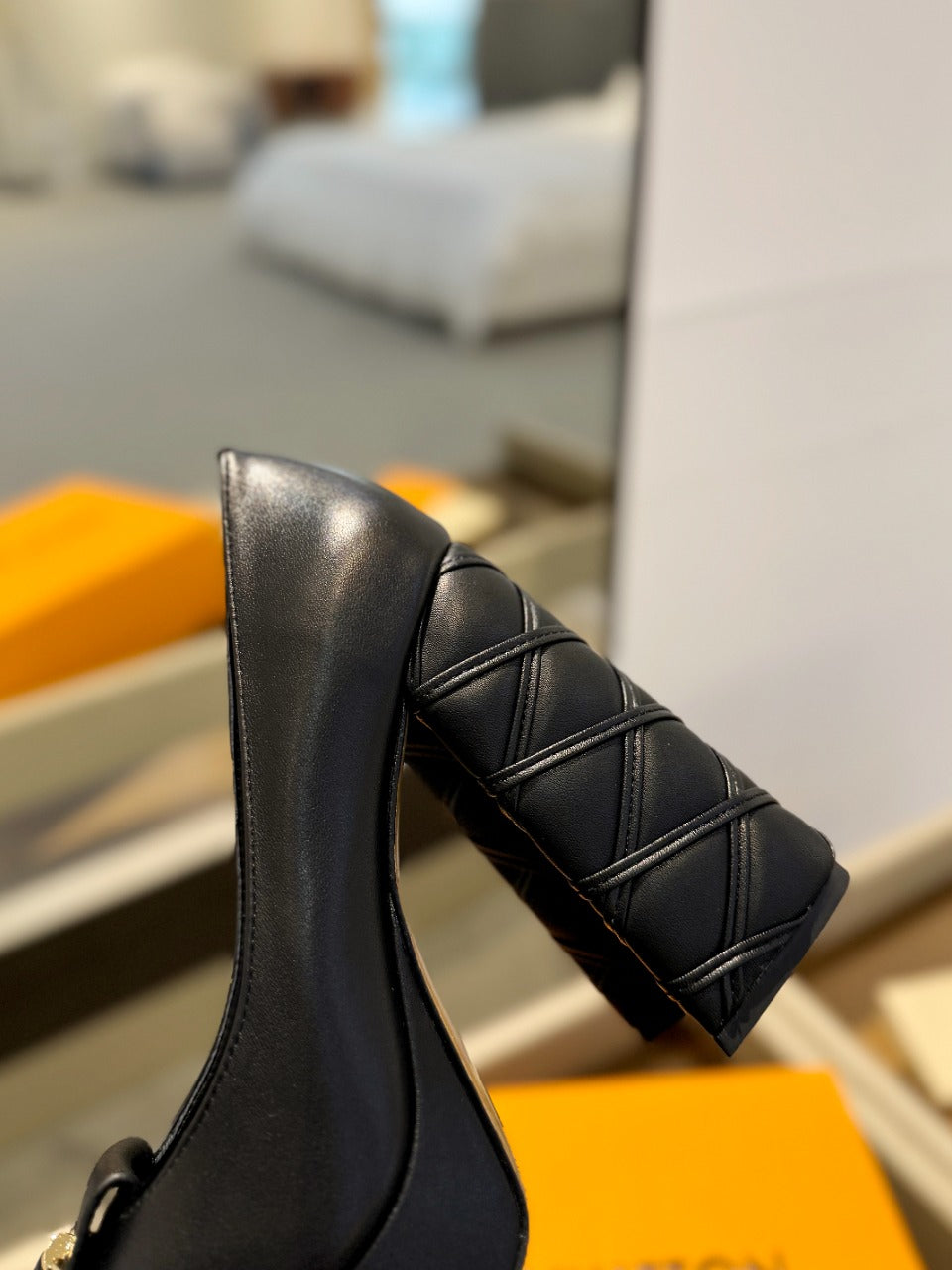 Louis Vuitton Shake Pump 120mm Plain Black Cowhide