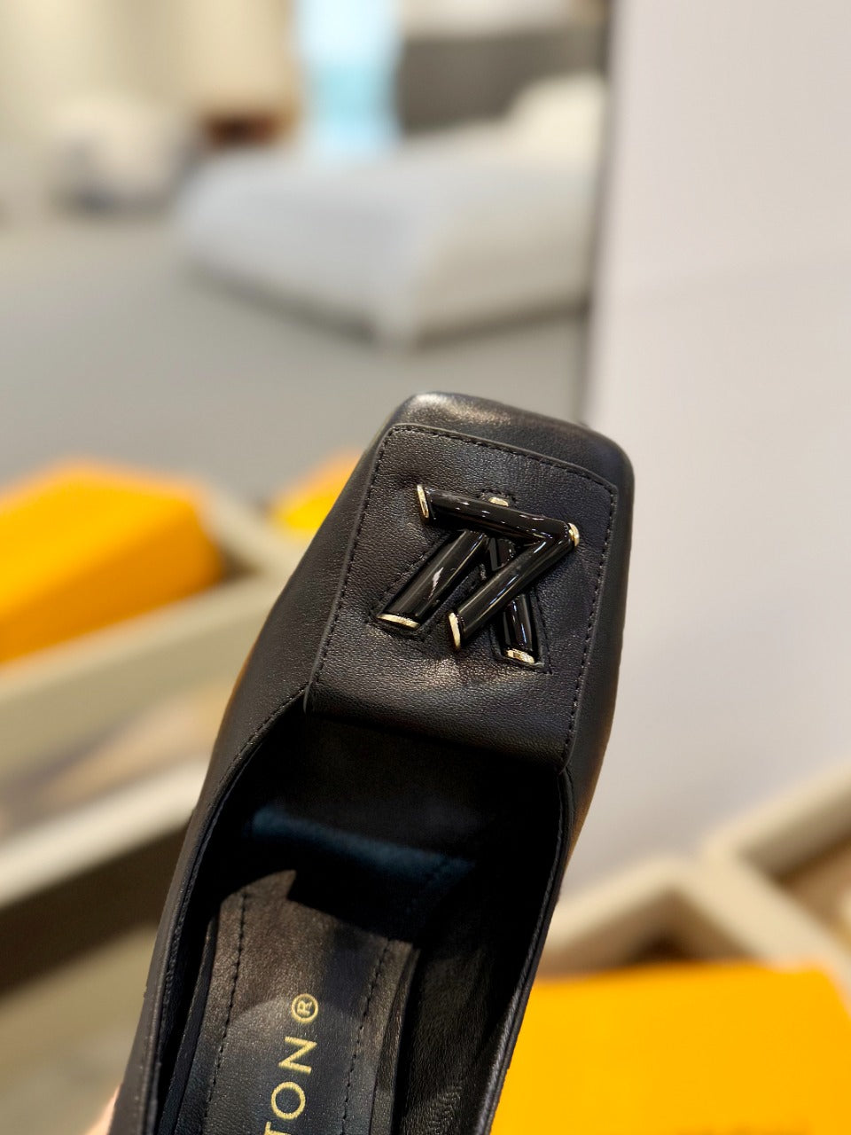 Louis Vuitton Shake Pump 120mm Plain Black Cowhide