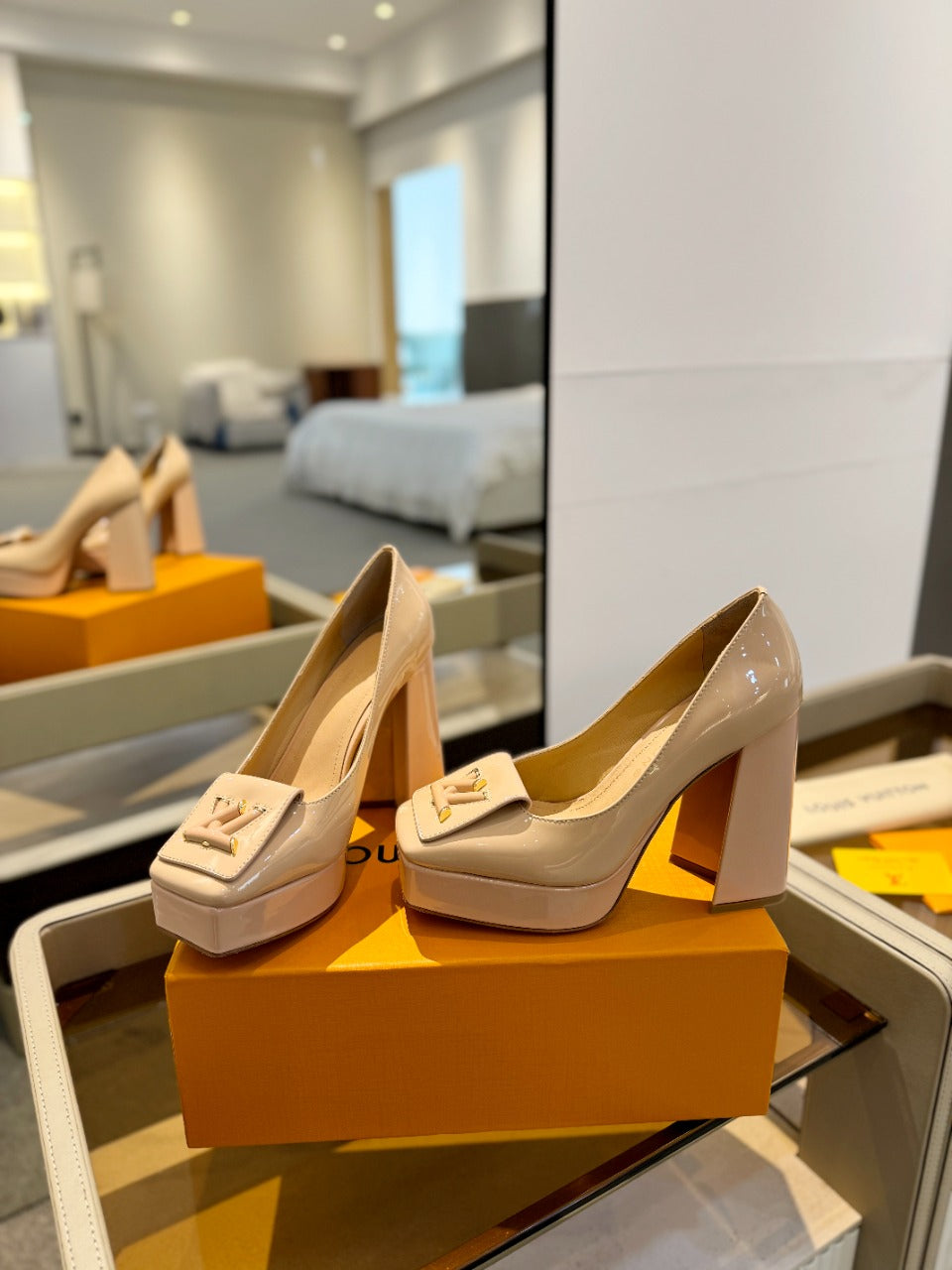 Louis Vuitton Shake Pump 120mm Beige Cowhide