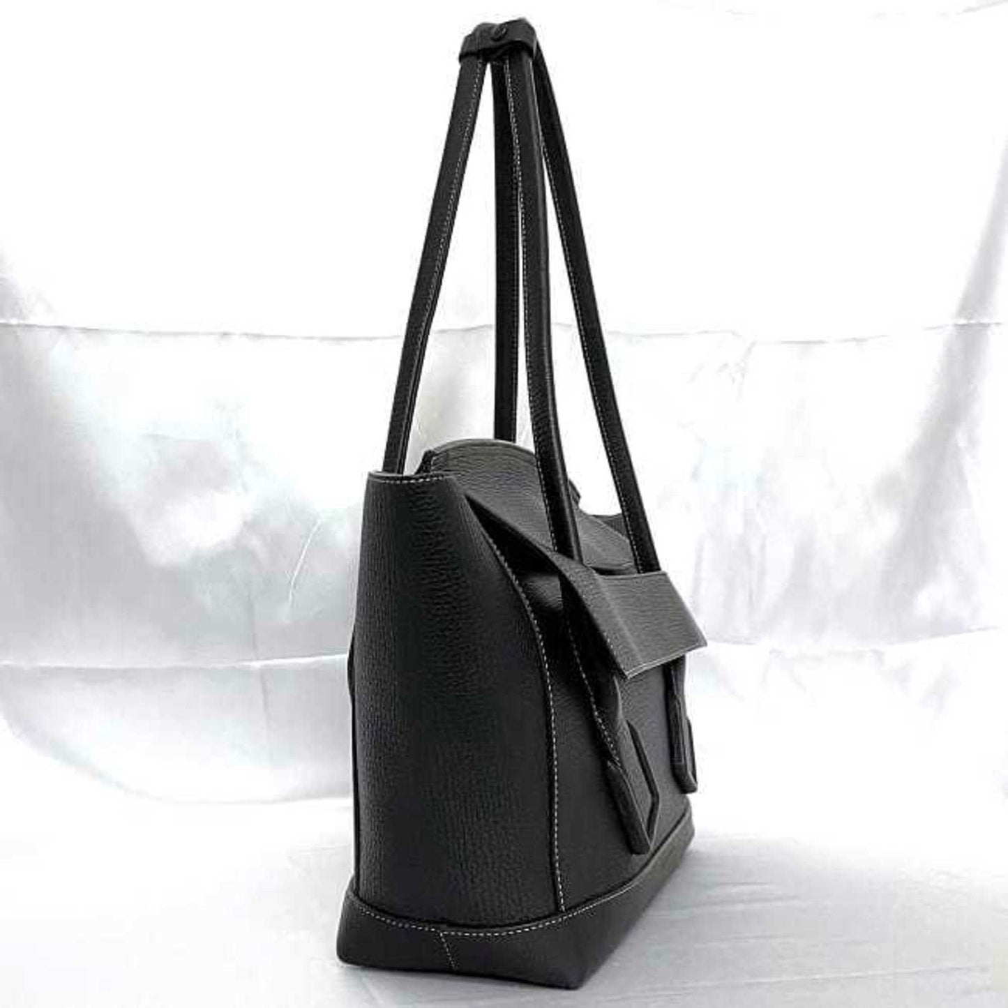 BOTTEGA VENETA Arco Tote