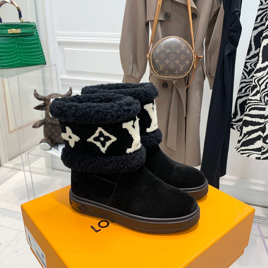 Louis Vuitton Snowdrop Flat Ankle Boot Black Monogram White Suede