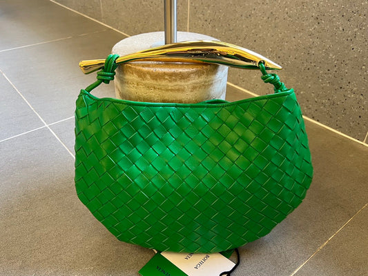 Bottega Veneta SARDINE 33 WITH CHAIN IN SHAMROCK GREEN LAMBSKIN