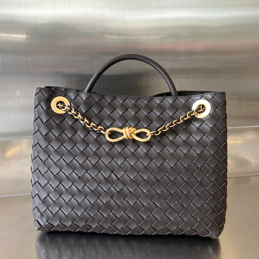 Bottega Veneta bv medium andiamo 32 chocolate lambskin