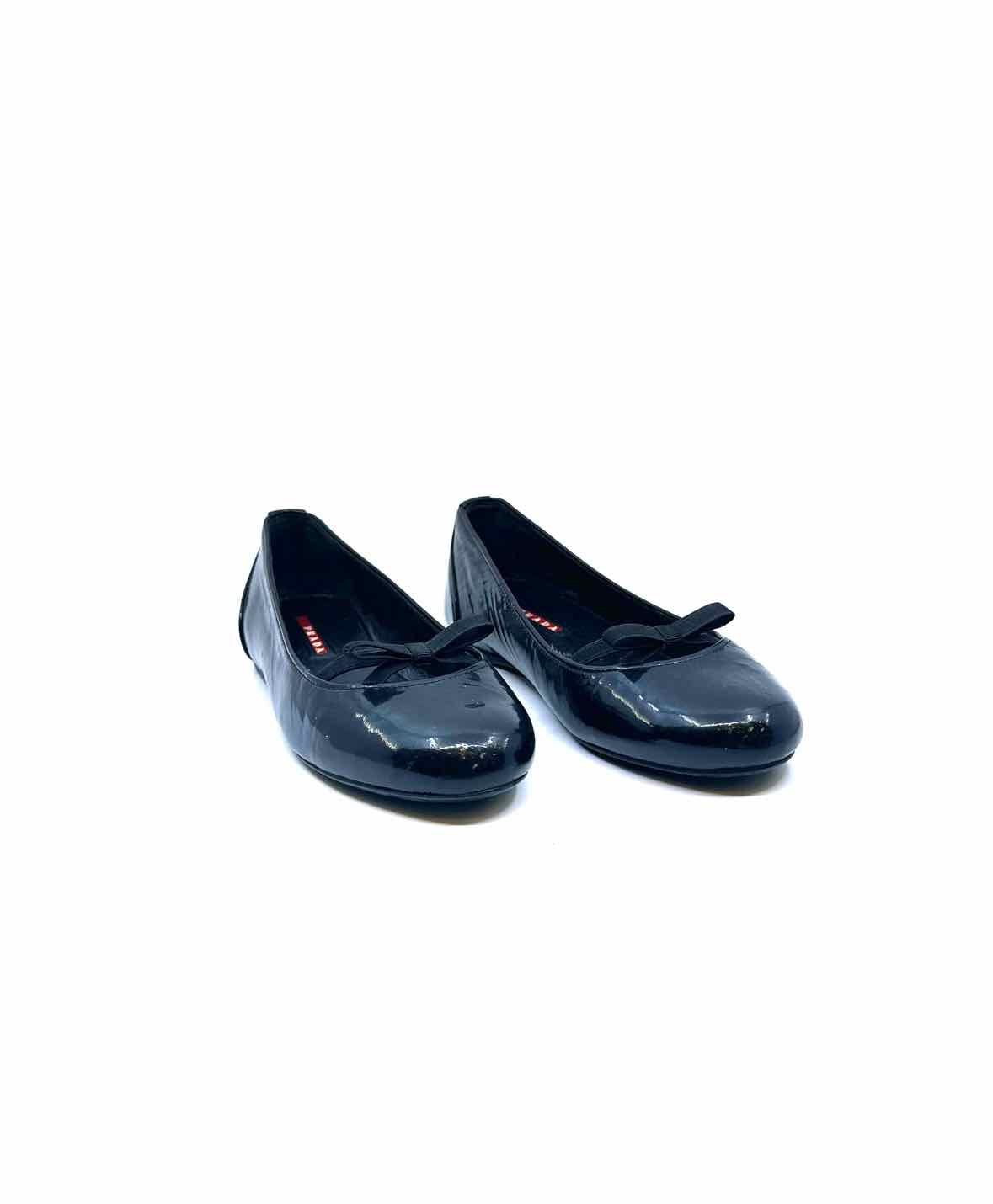 PRADA Size 7.5 Black Patent Leather Flats