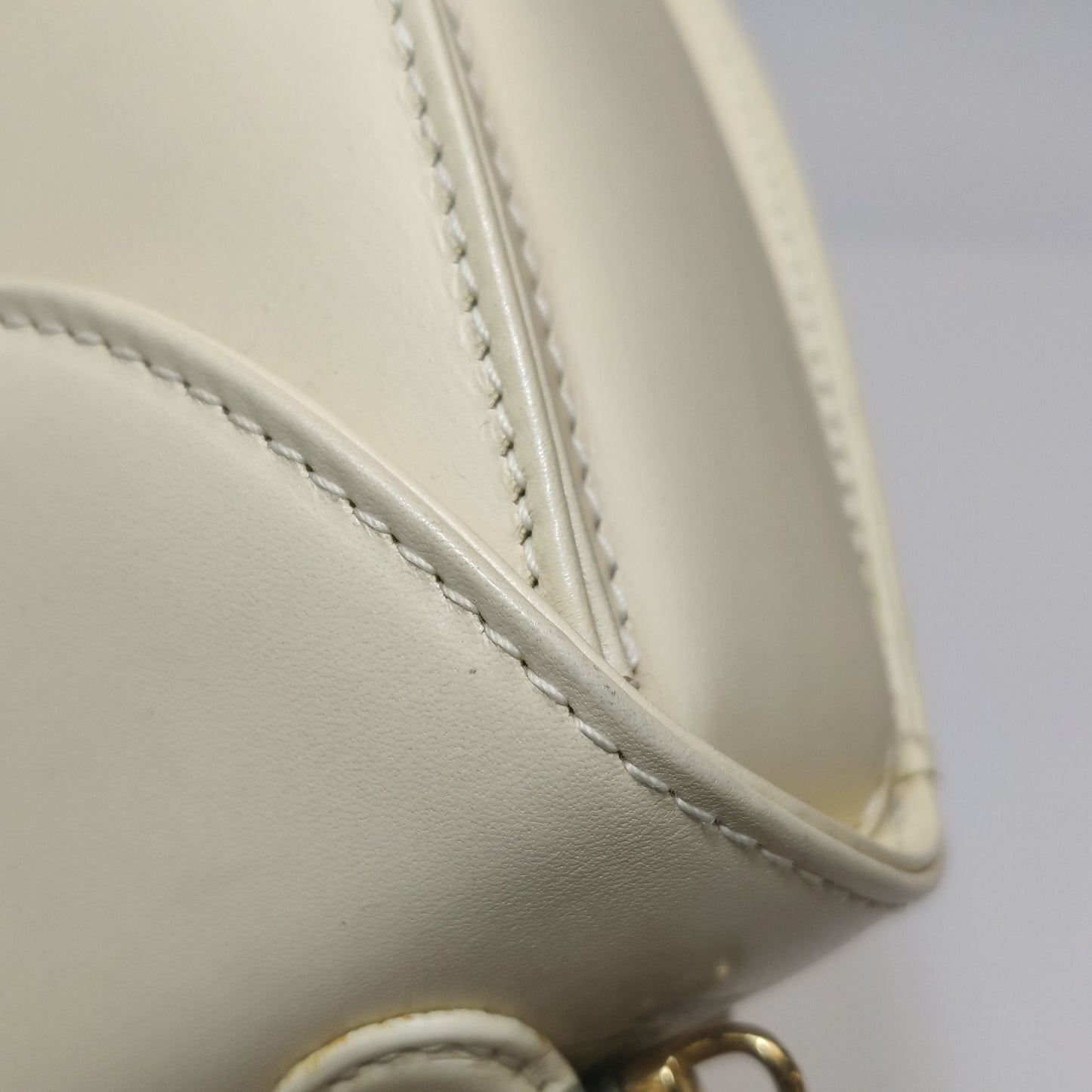 Preloved Gucci Classic Bamboo Small Leather Crossbody Bag 250604781221586
