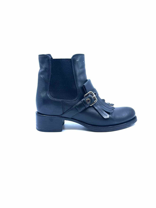PRADA Size 9 Black Leather Solid Ankle Boot