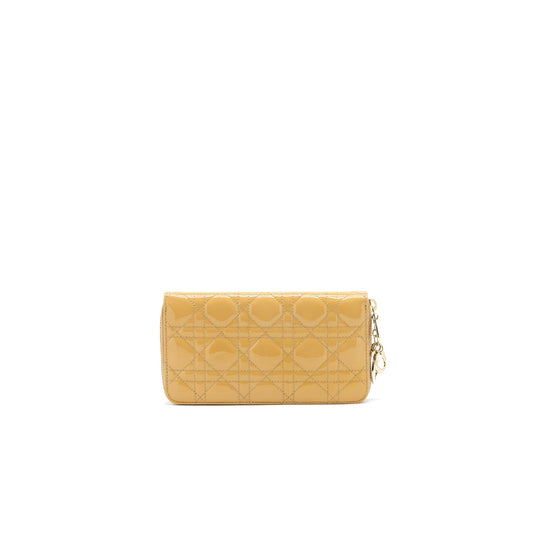 CHRISTIAN DIOR Lady Dior Voyager Zip Wallet Beige