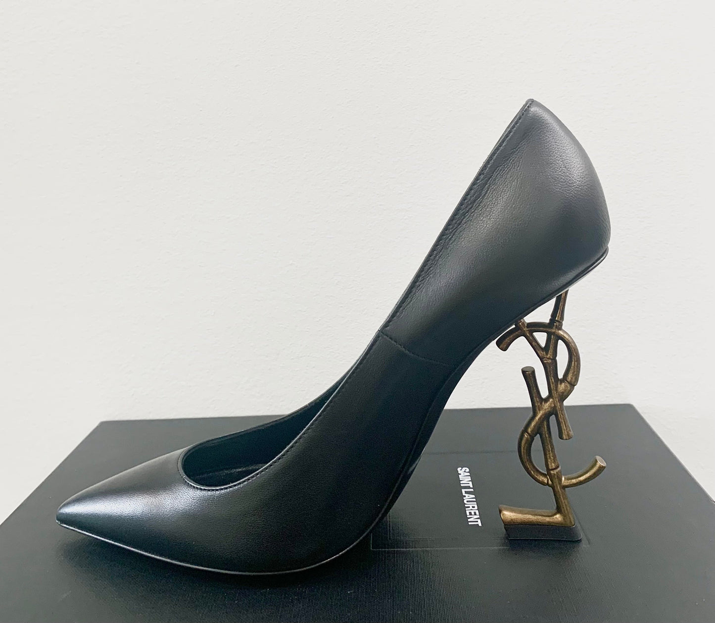 SAINT LAURENT LEATHER OPYUM PUMPS