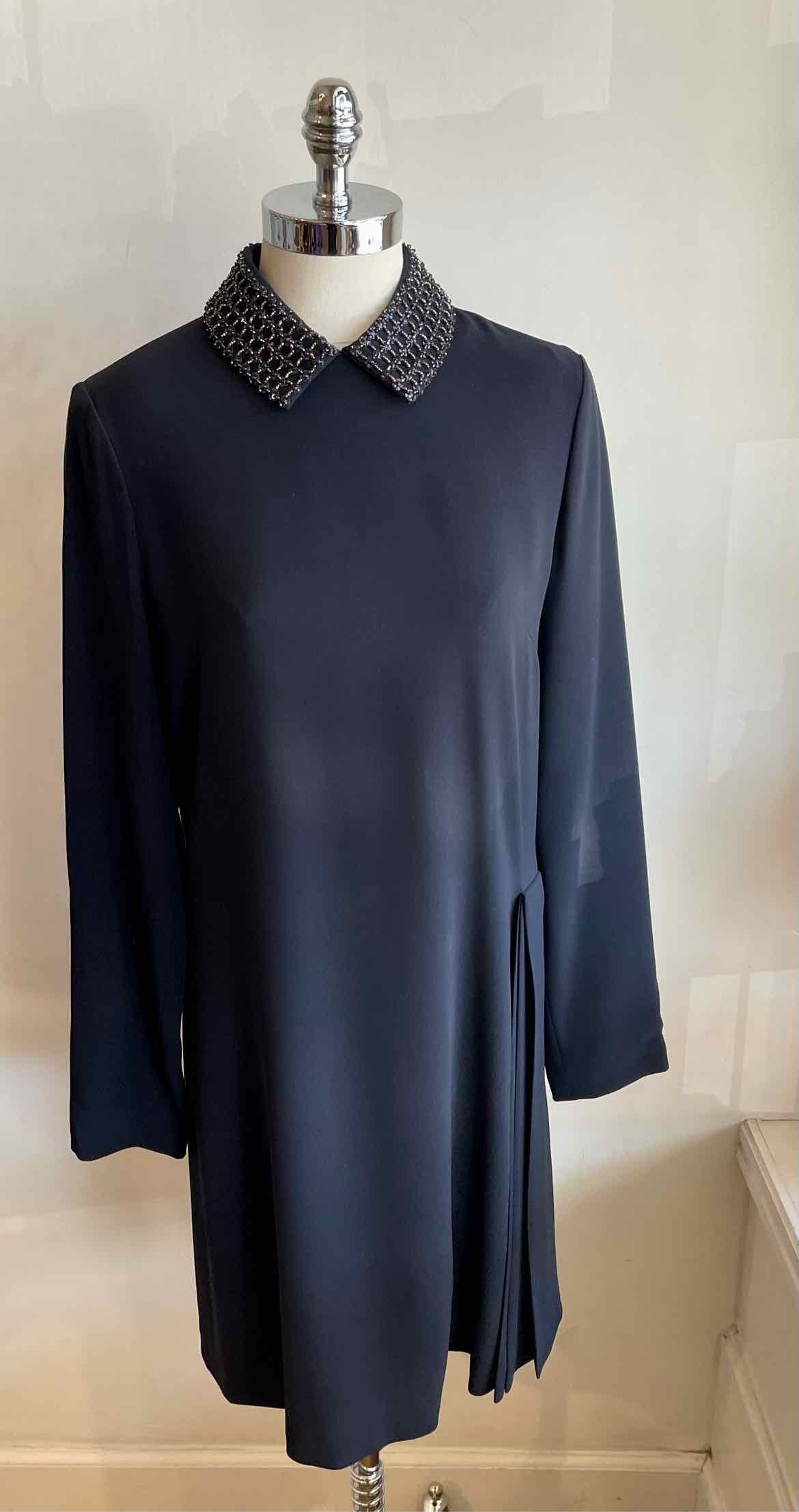 CHRISTIAN DIOR Size 6 Navy Dress