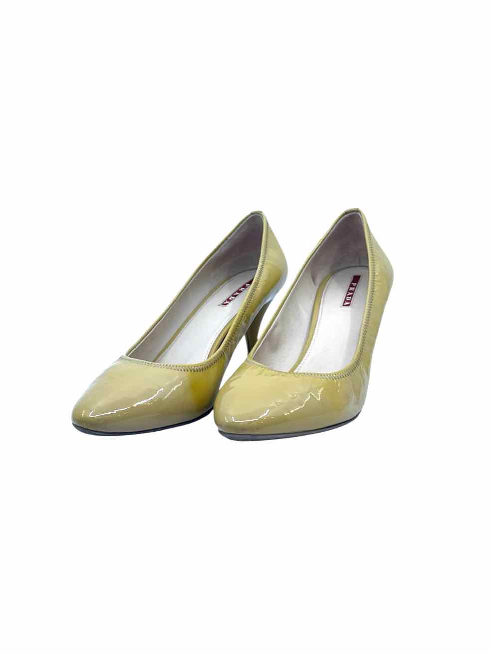 PRADA Size 8.5 Yellow Patent Leather Solid Pumps