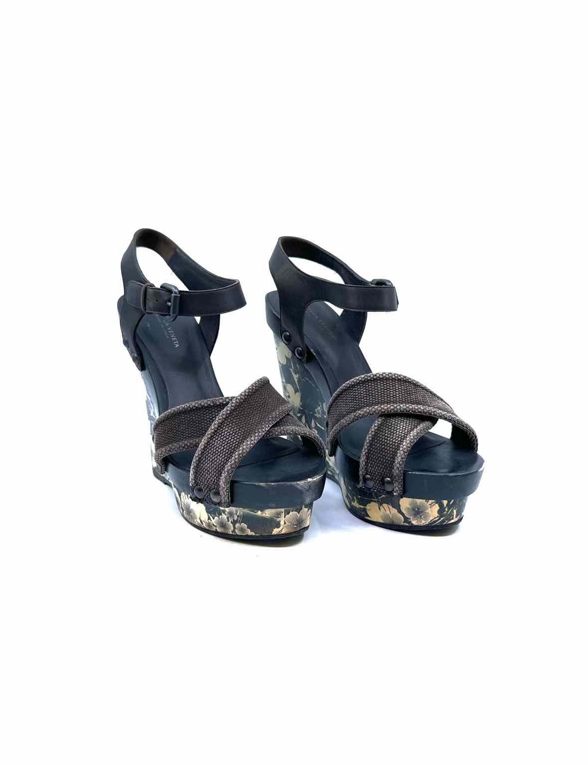BOTTEGA VENETA Size 7.5 Brown Wedge