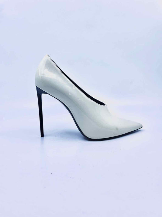 SAINT LAURENT Size 8.5 Cream Patent Leather Pumps