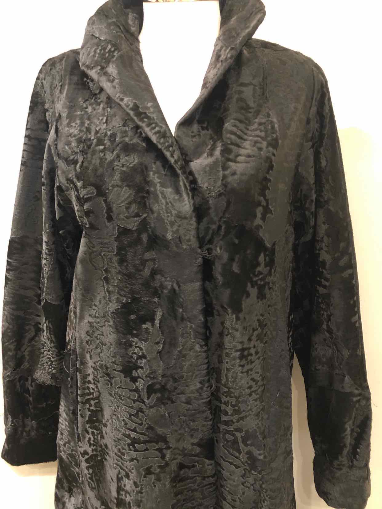 FENDI Swakara Coat
