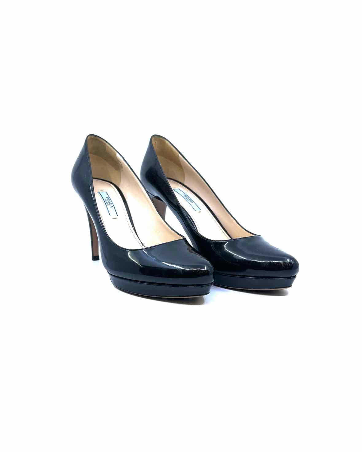 PRADA Size 8.5 Black Patent Leather Pumps