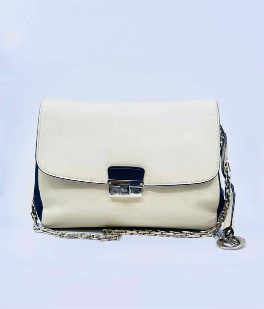 CHRISTIAN DIOR Cream, Black Leather Solid Handbag