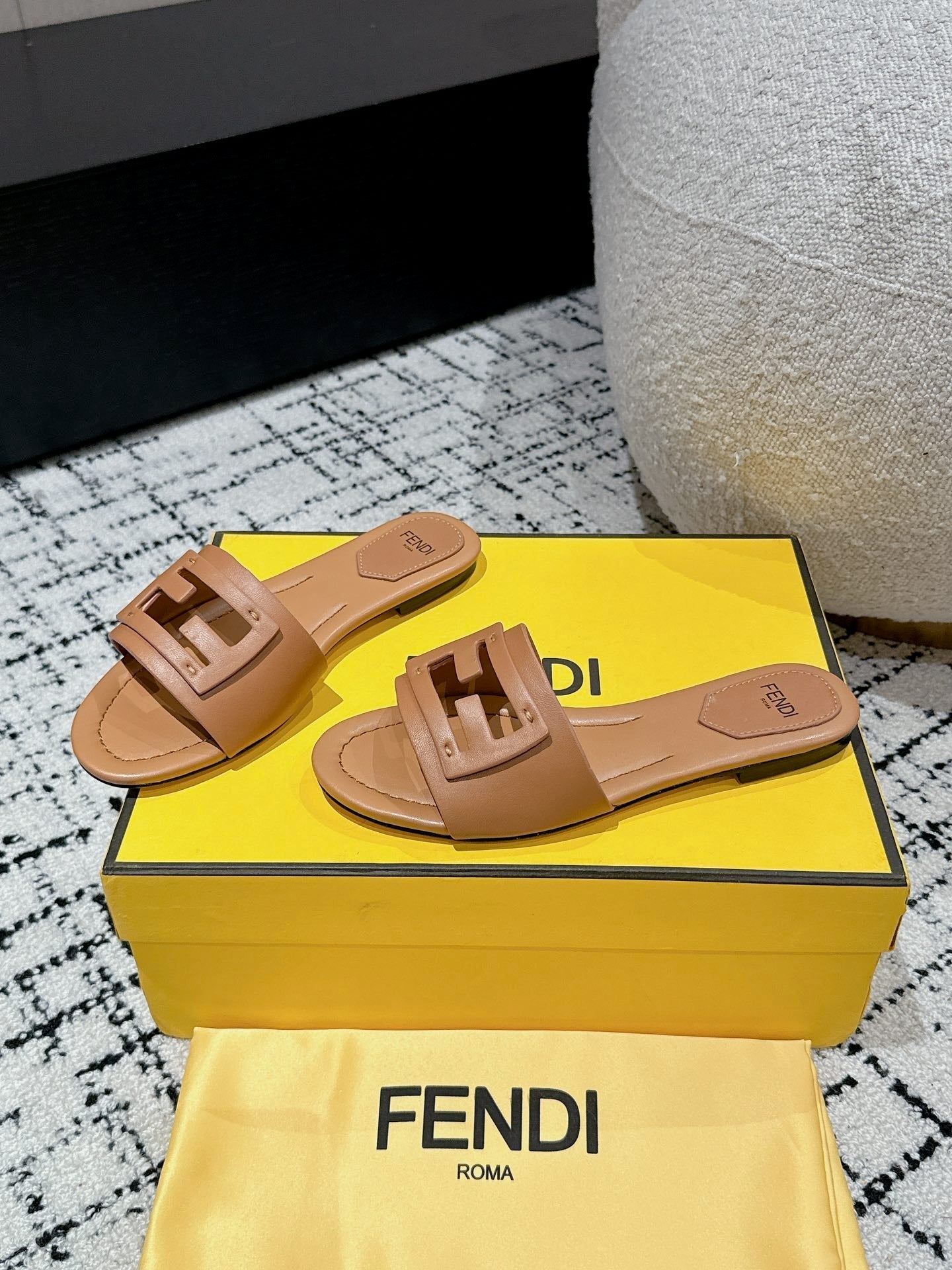 FENDI FF Baguette Light Brown Leather Slide