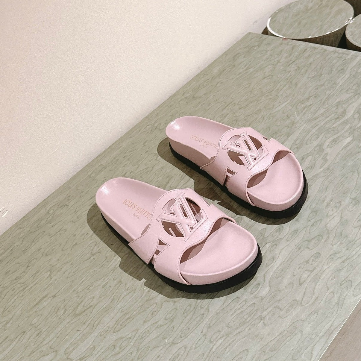 Louis Vuitton sandal isola flat mule light pink calfskin