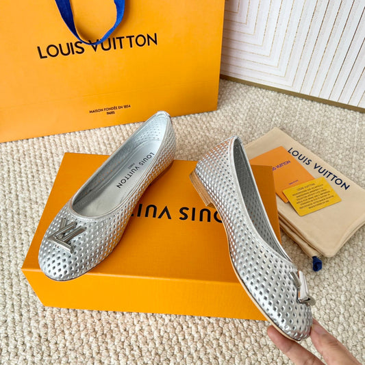 Louis Vuitton Shake Flat Ballerina Silver Cowhide