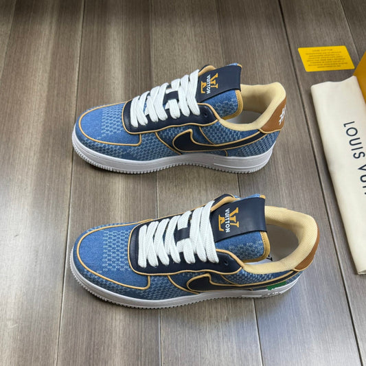 Louis Vuitton SNEAKER LIGHT BLUE CANVAS