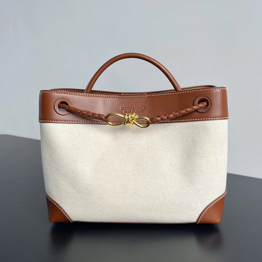 Bottega Veneta bv medium andiamo 32 brown lambskin white canvas