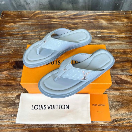 Louis Vuitton THONG SLIPPER IN GREY MONOGRAM CALFSKIN
