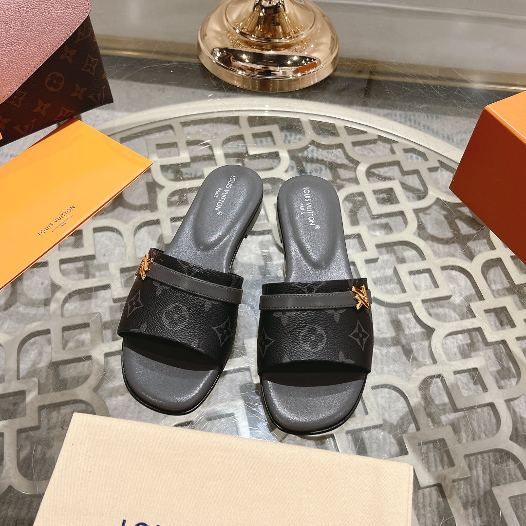 Louis Vuitton sandal isola flat mule black monogram calfskin
