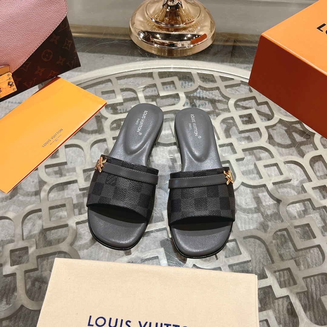 Louis Vuitton sandal isola flat mule black damier calfskin