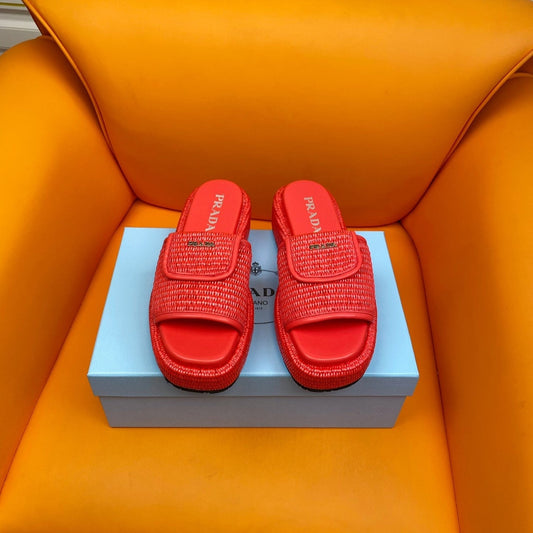 PRADA Crochet Mule 20 Red